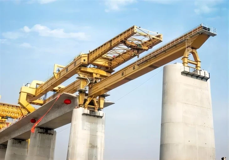 Bridge Beam Erection Crane (2)