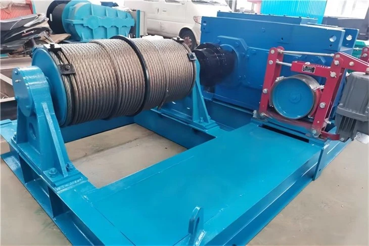 QP Gate Hoist (4)
